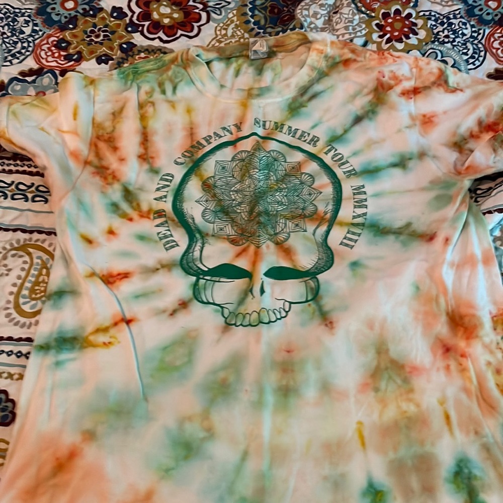 Grateful Dead shirt